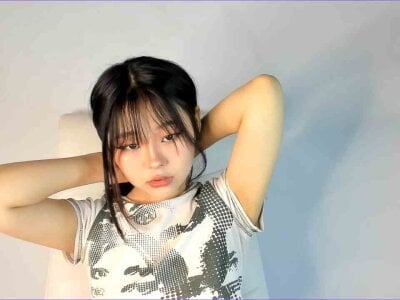 hee_young11,Leila… stripchat.com 裸婦チャット